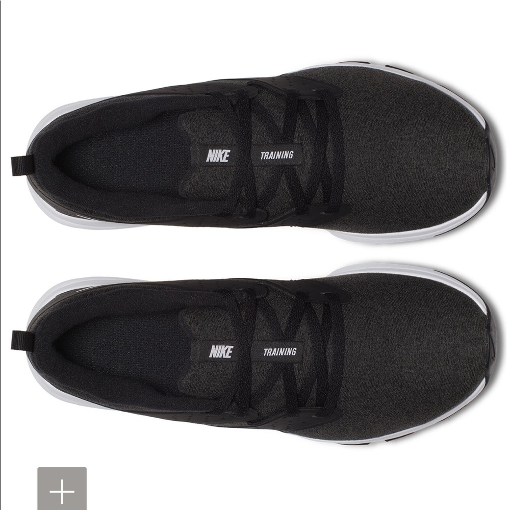 Nike air bella trainers